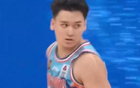 伊力福拉提25分3板1斷，12中9，三分6中4。
