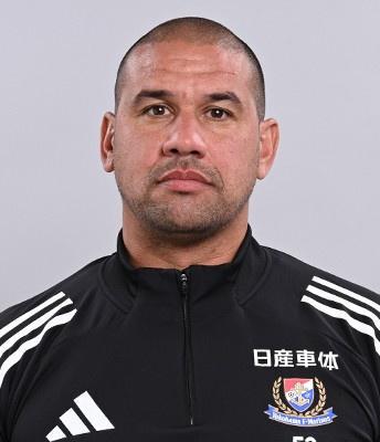 戰(zhàn)利雅得勝！橫濱主帥專(zhuān)注自身，無(wú)懼對(duì)手。